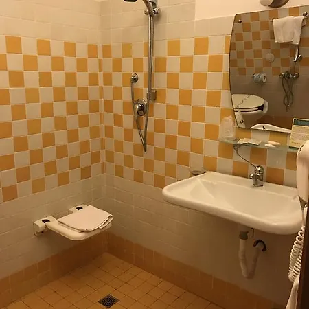 Bellamarina Hotel