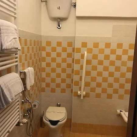 Hotel Bellamarina